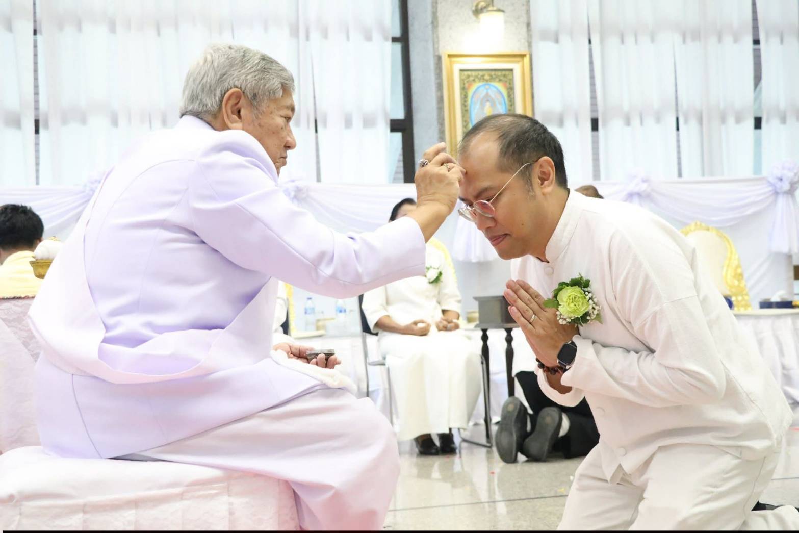 title - ศูนย์ส่งเสริมและพัฒนาอาชีพเสริมนอกภาคการเกษตร โดย สำนักงานการปฏิรูปที่ดินเพื่อเกษตรกรรม จัดโครงการพัฒนาบุคลากรเพื่อเพิ่มประสิทธิภาพการดำเนินงานด้านศิลปหัตถกรรม กิจกรรมไหว้ครูช่าง ณ ชั้น 2 อาคารพระมิ่งขวัญ ศูนย์ส่งเสริมและพัฒนาอาชีพเสริมนอกภาคการเกษตร (ศูนย์ศิลปาชีพบางไทรฯ (เดิม))